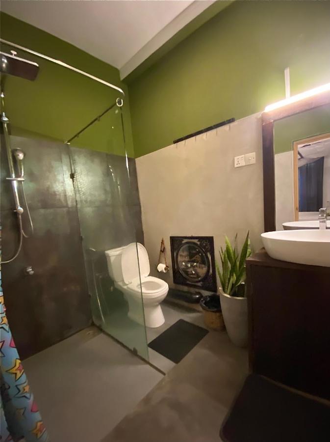 Babylon Mirissa Hostel Kültér fotó